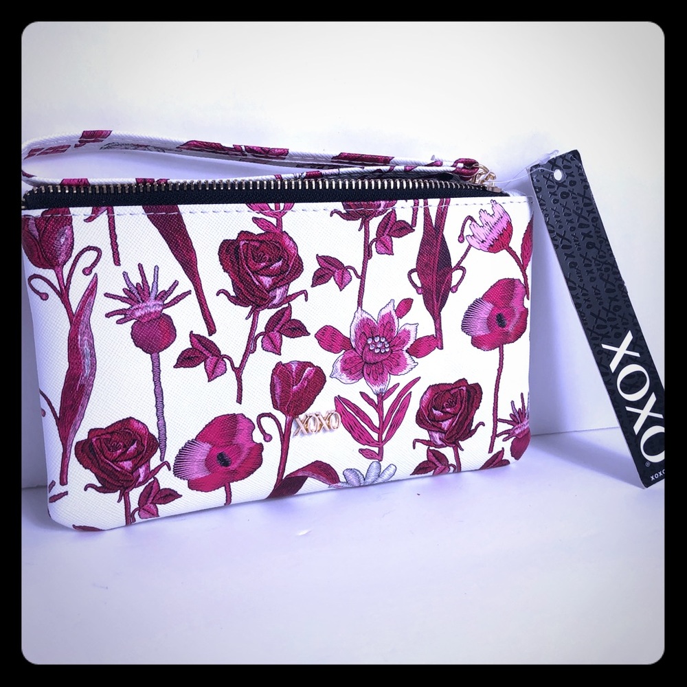 XOXO White And Pink Floral Wristlet 7x4”